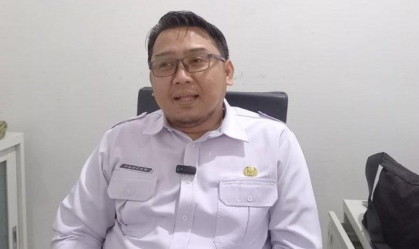Kasi-PHU-Kemenag-Depok-Fauzan-menjelaskan-mekanisme-pemberangkatan-ibadah-haji-2025 (2) Kasi-PHU-Kemenag-Depok-Fauzan-menjelaskan-mekanisme-pemberangkatan-ibadah-haji-2025 (2)