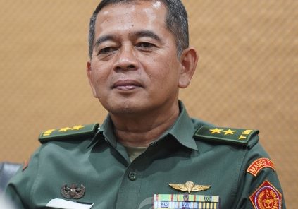 audiensi-kapuspen-tni-mayjen-nugraha-gumilar-ke-tribun-network_20240328_173719_copy_423x431